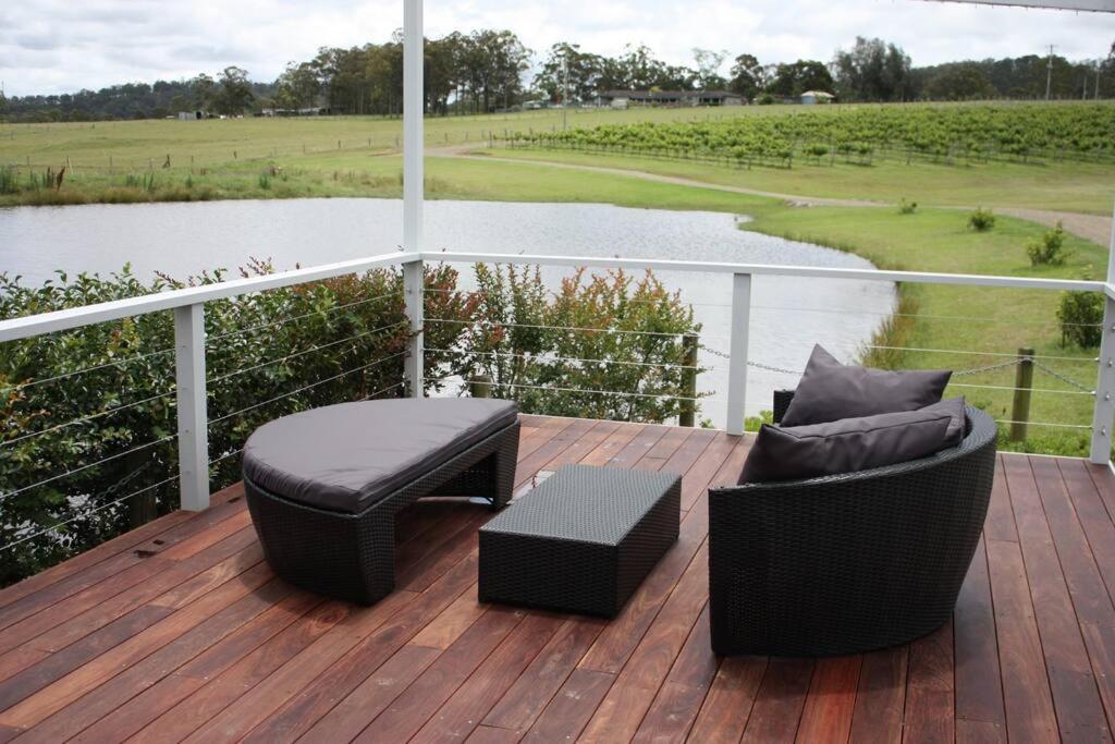 Lovedale Lakehouse Vineyard Villa Екстериор снимка